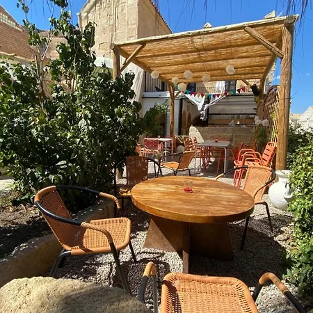 Jardines De Colon * Alcalá la Real