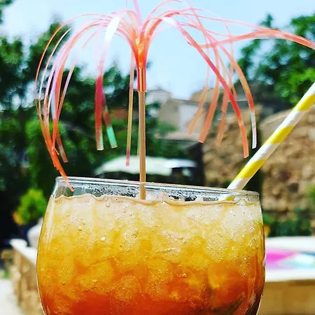 Jardines De Colon * Alcala La Real