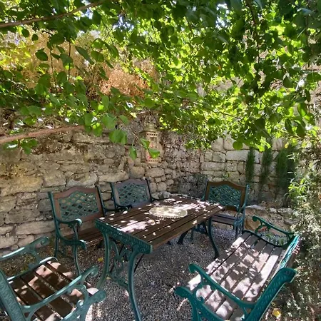 Jardines De Colon Country house *