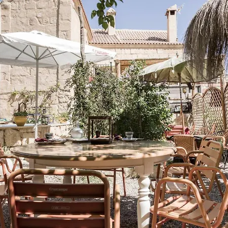 Jardines De Colon Kır Evi *